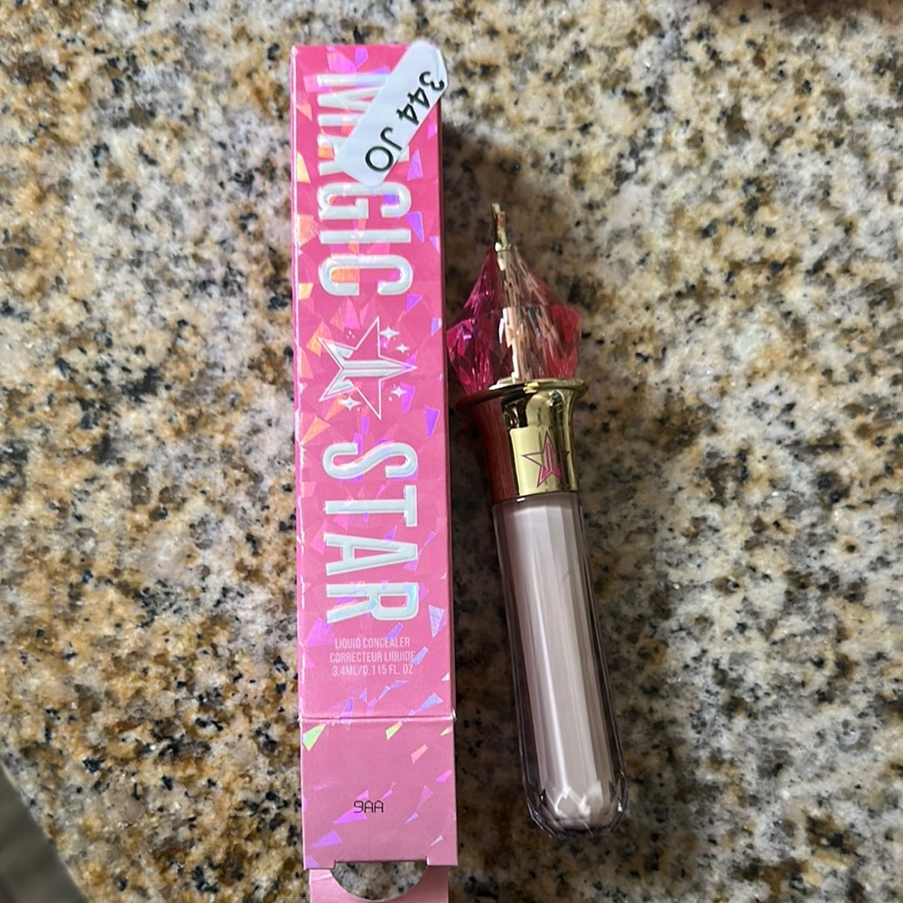 Magic Star Liquid Concealer